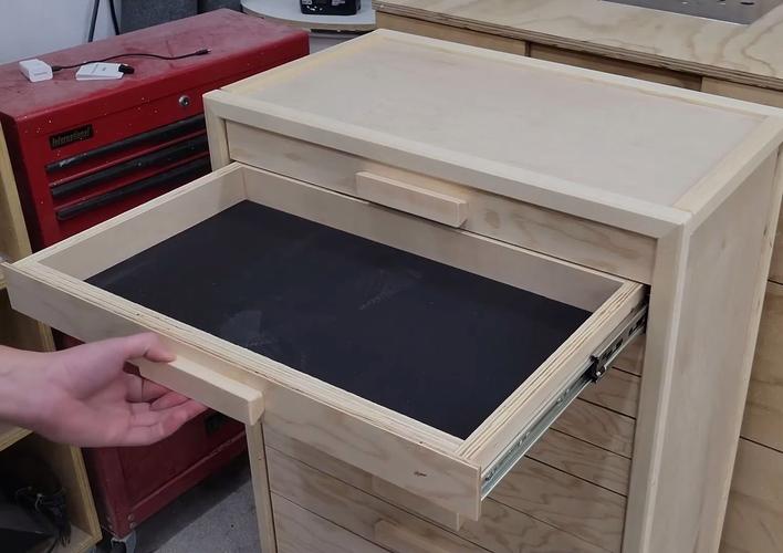家庭工具箱抽屉泡沫定位置景