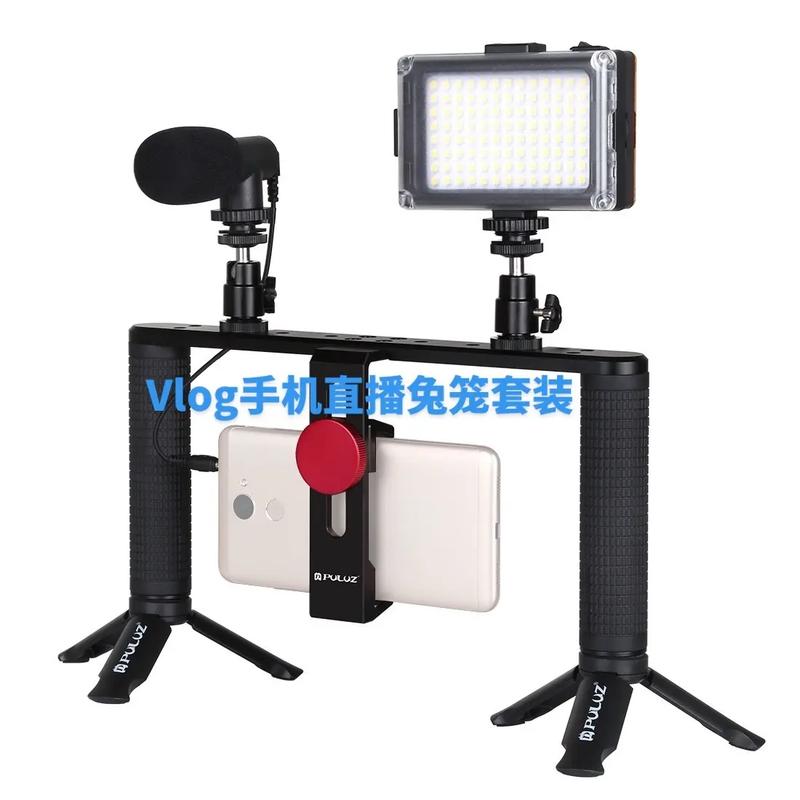 手机Vlog外接麦克风和补光灯组合场景