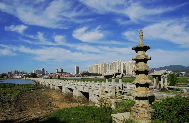 洛阳桥石塔与海风