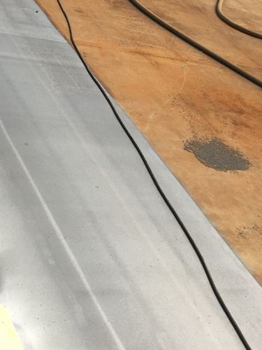 钢结构喷砂除锈处理前后对比