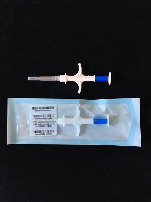 宠物皮下植入用微芯片实物放大图