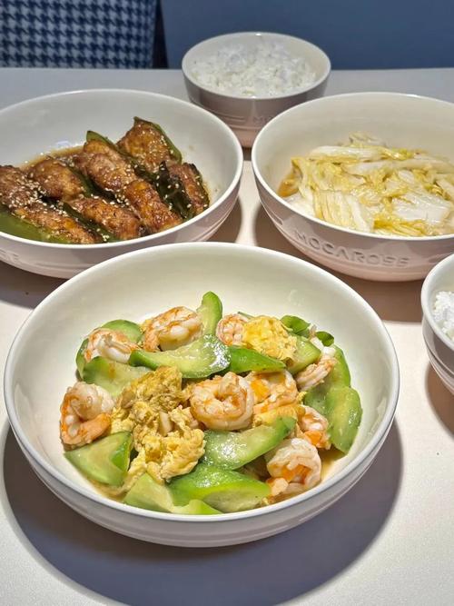 家常均衡清淡饮食一荤一素搭配实拍