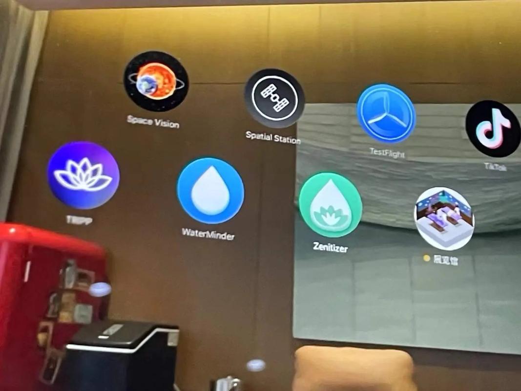 Apple Vision Pro 空间计算 界面