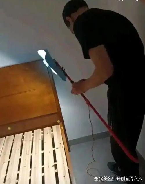 一、为什么非要跟灯上的灰过不去?