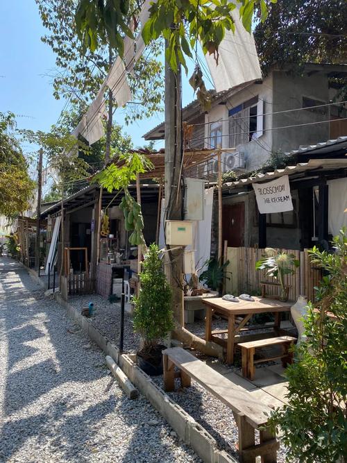 泰国清迈Baan Kang Wat艺术村手作小店
