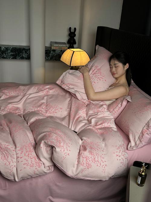 真丝:滑进被窝的瞬间,我就知道钱花得值