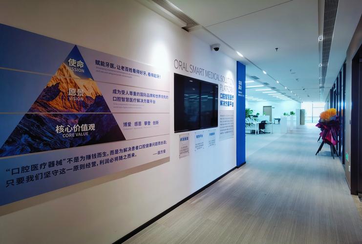 把‘客户第一’印在墙上就算完?企业文化落地到底卡在哪一环-团建营