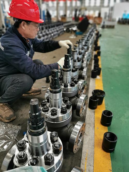 工厂车间高频响比例换向阀装配线实拍