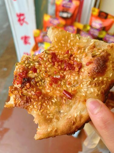 南漳三月三徐庶庙会上的热乎猪油饼摊