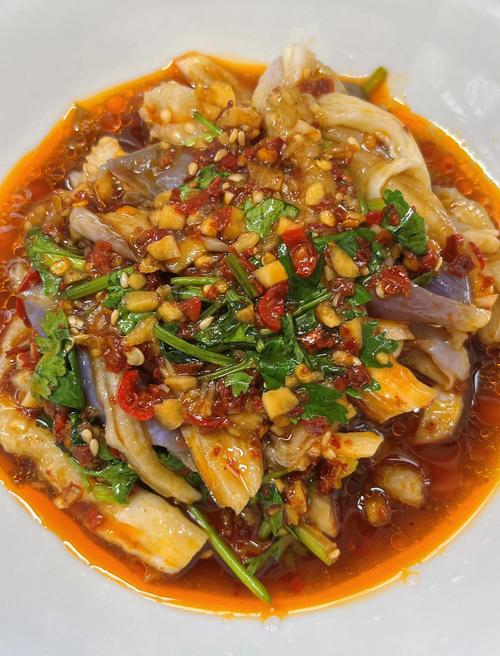 清爽酸辣柠檬手撕素食茄子成品图