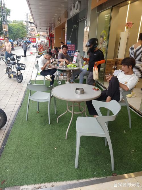 离婚奶茶店分割纠纷场景图