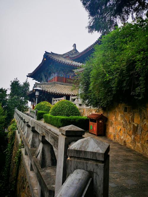 4. 东山与香山寺:被忽略的秘境