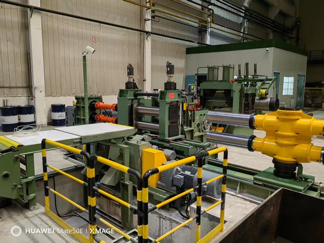 纵剪机成品机组客户安装现场图