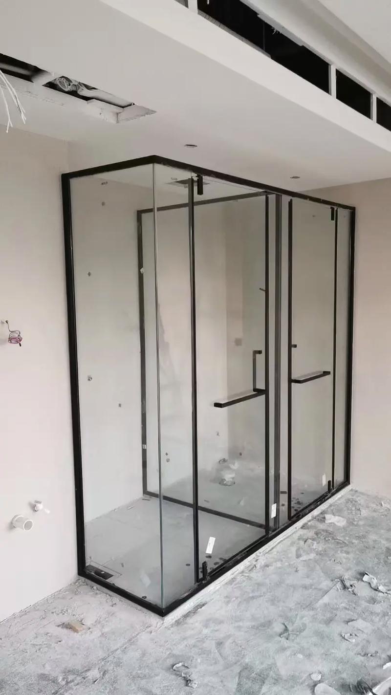 问:浴室能用玻璃门吗?防潮防水怎么做?