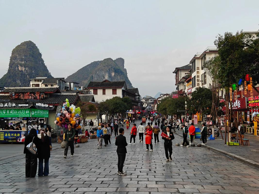 阳朔西街周边安静小巷