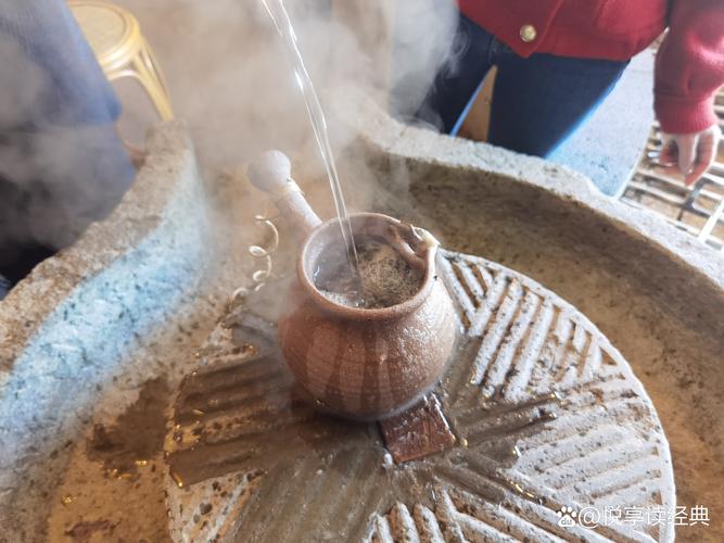老杨头铁锅熬豆浆