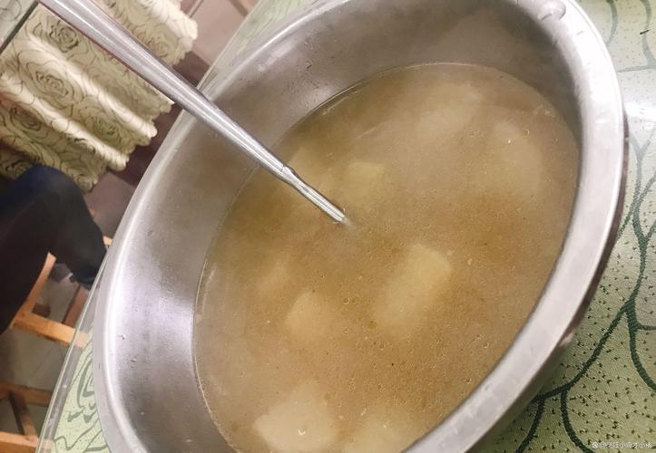 蔫了?一碗水救回来