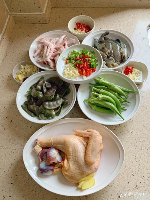 新手家常菜谱常用食材摆放实拍
