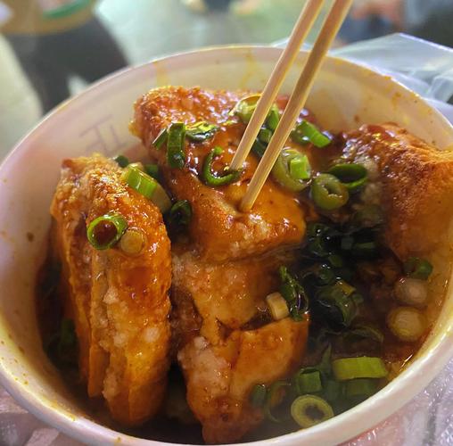 交大夜市：隐藏在高校周边的“暗黑料理”