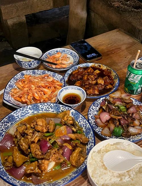 周边住宿美食,本地人选的实在款