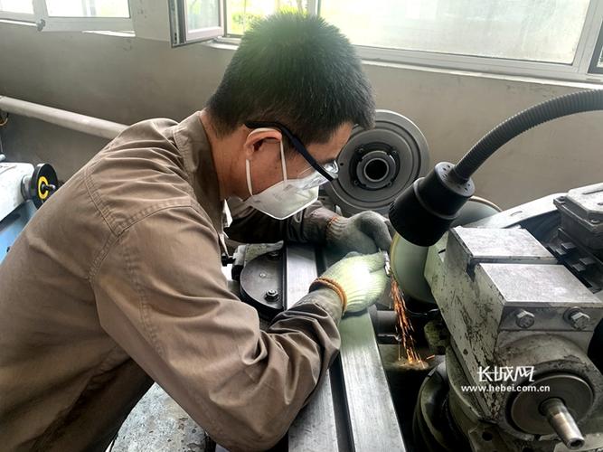 老工人压箱底的铰刀使用技巧