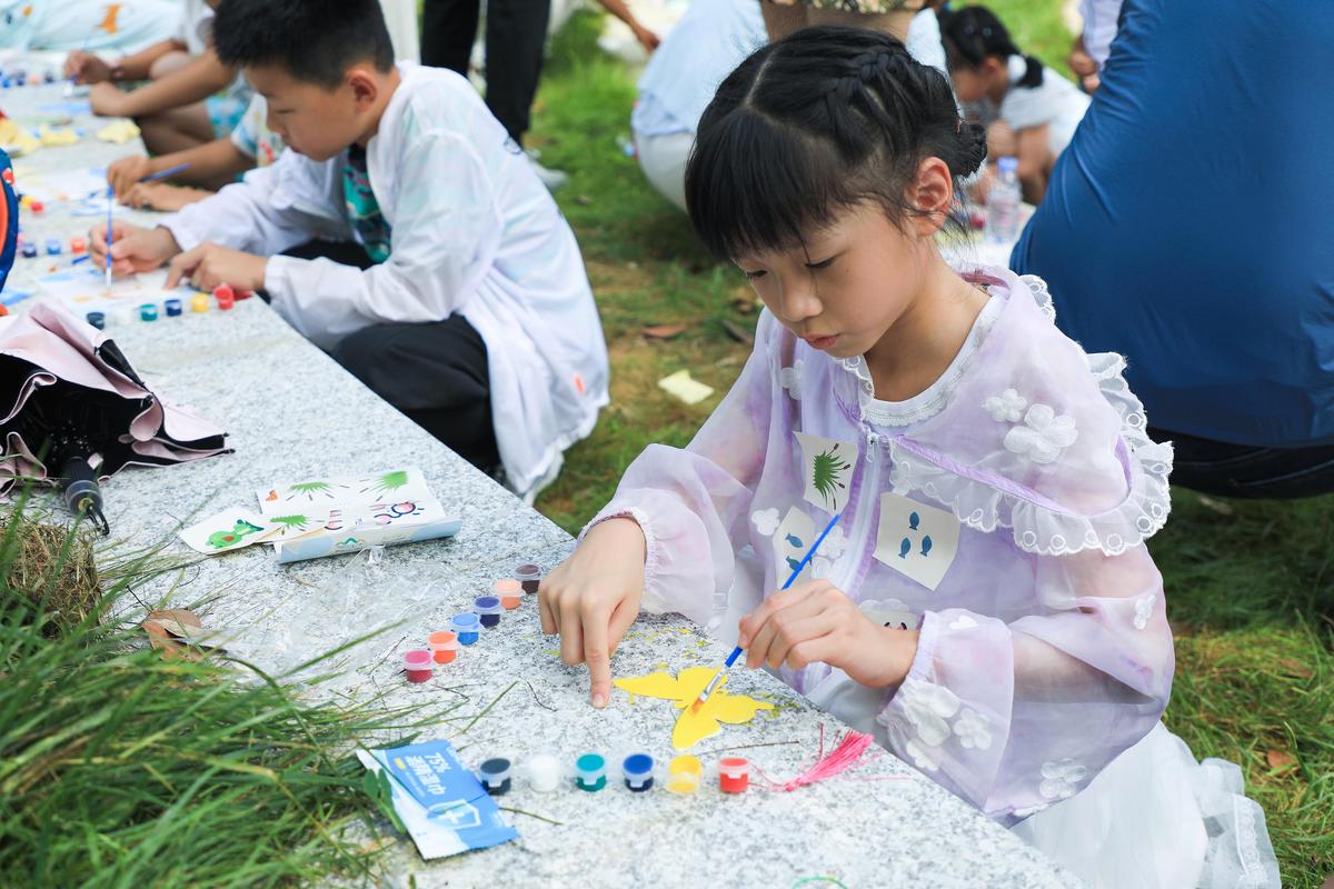 内蒙古小学校本课程草原生态实践场景