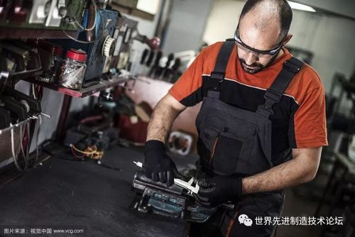 机器再自动，也离不了老师傅的手感
