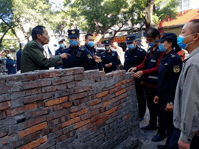 南京明城墙文物执法巡查现场