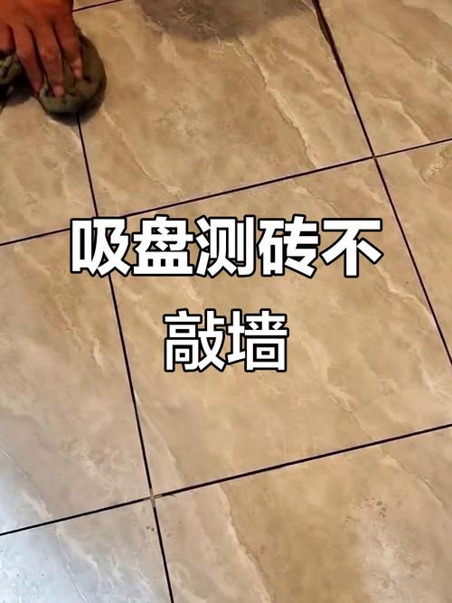 装修现场瓦工贴砖空鼓检测实拍