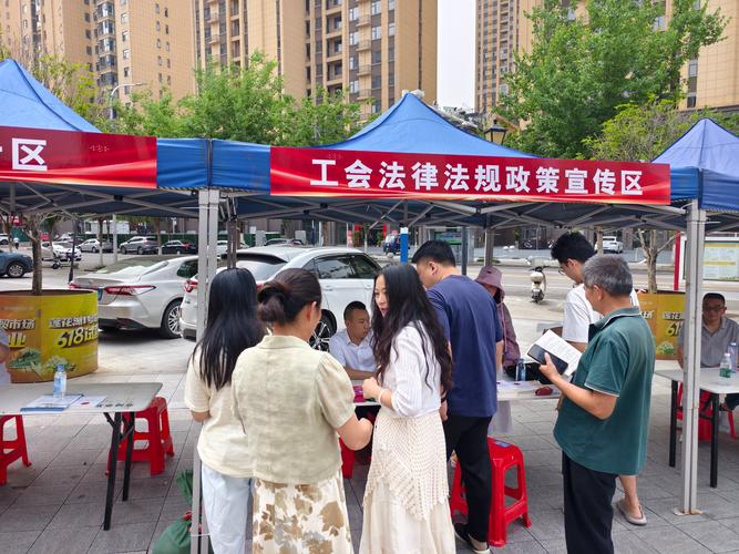 不动产征拆房产继承维权咨询现场