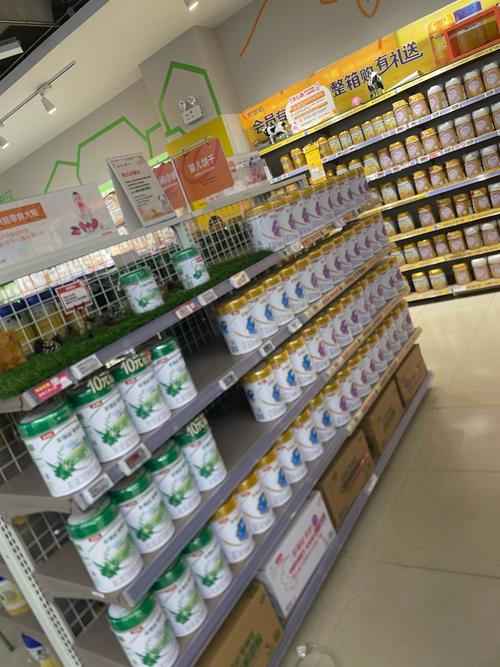 母婴店货架开胃补锌保健品摆放图