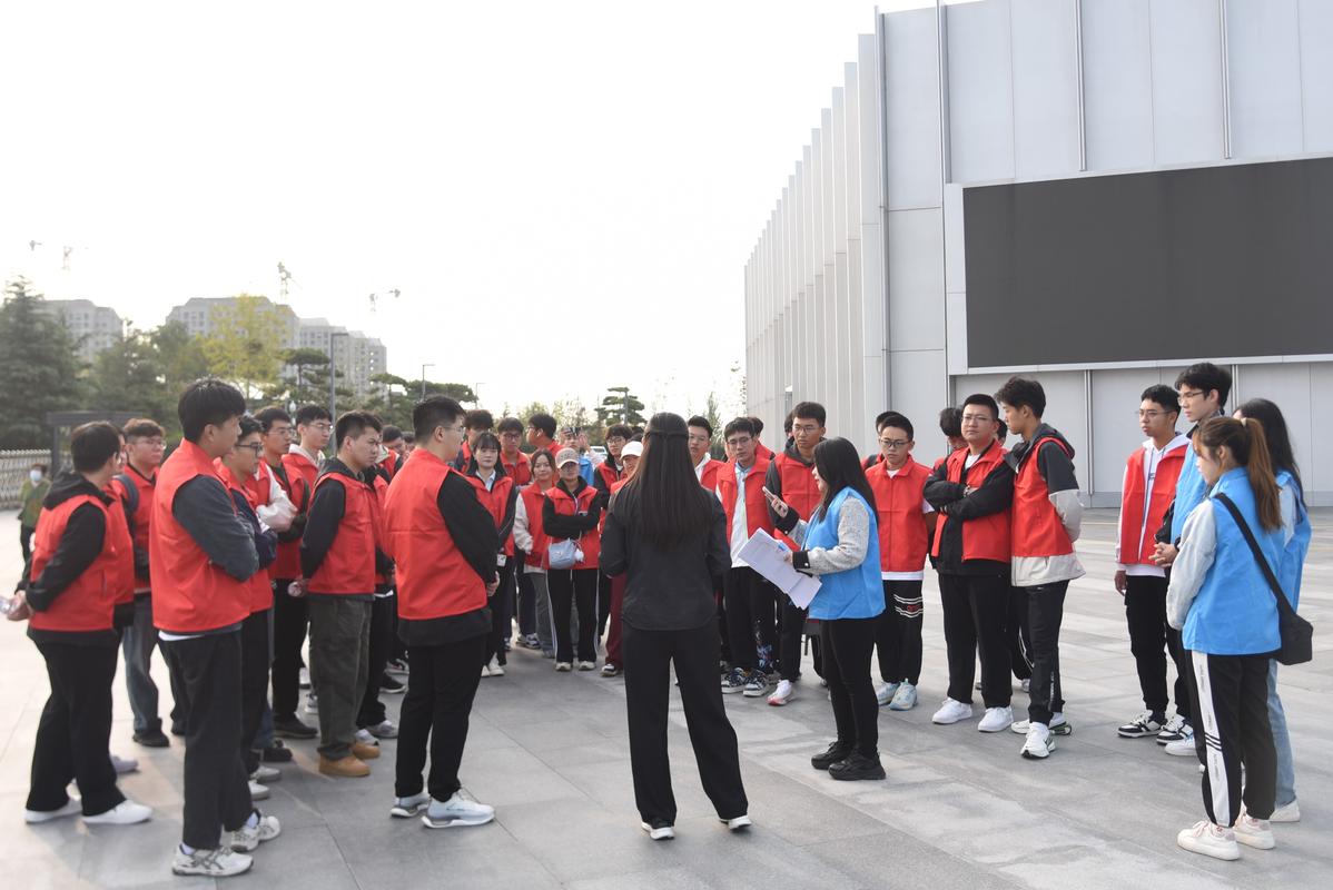 中学生职业体验实践活动合影