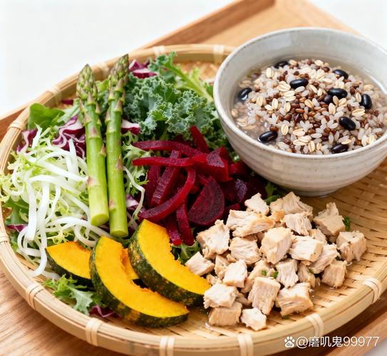 轻食杂粮饭蛋白质蔬菜搭配实拍