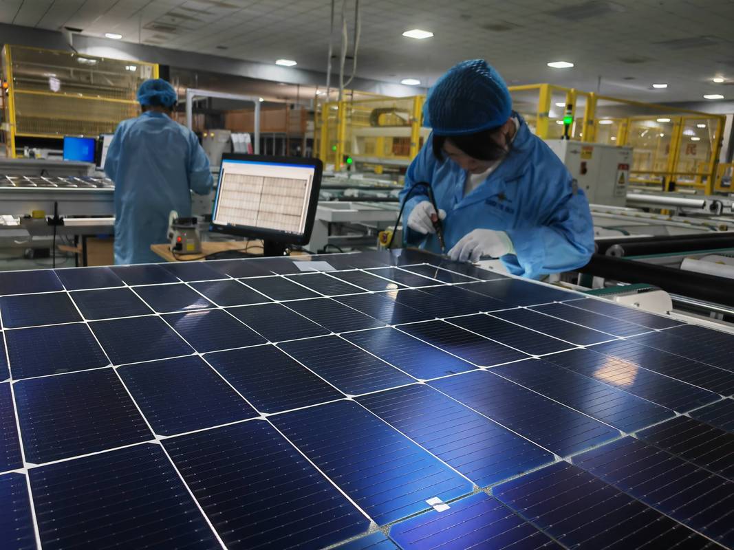 光伏产业深度观察：从硅料崩盘到技术路线抉择