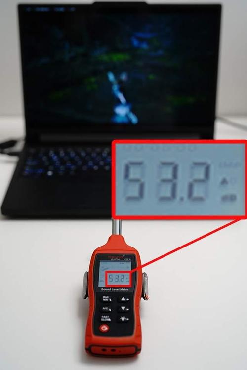 游戏本散热风扇噪音分贝测试对比