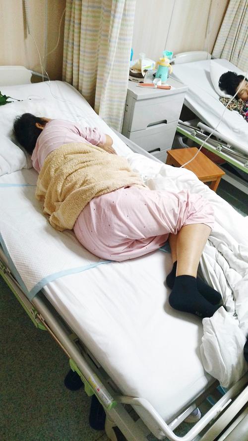 被窝悄悄话里的就医红线