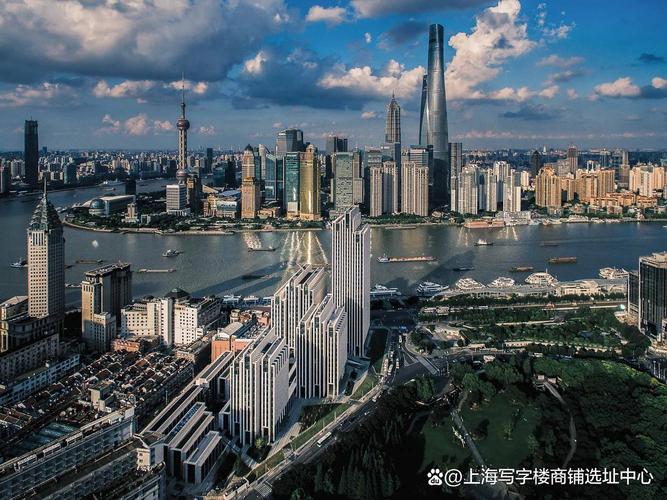 上海黄浦区外滩SOHO办公区外观图