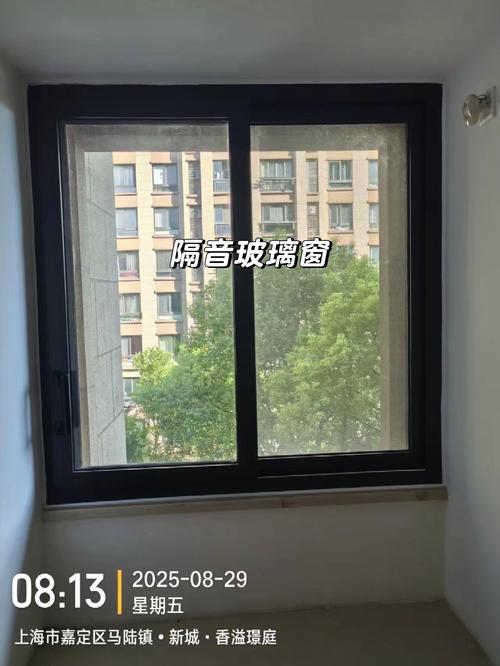 原有门窗加装内层隔音窗安装实景图