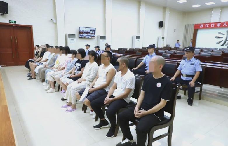 线上陪玩公会组织卖淫案庭审记录照片