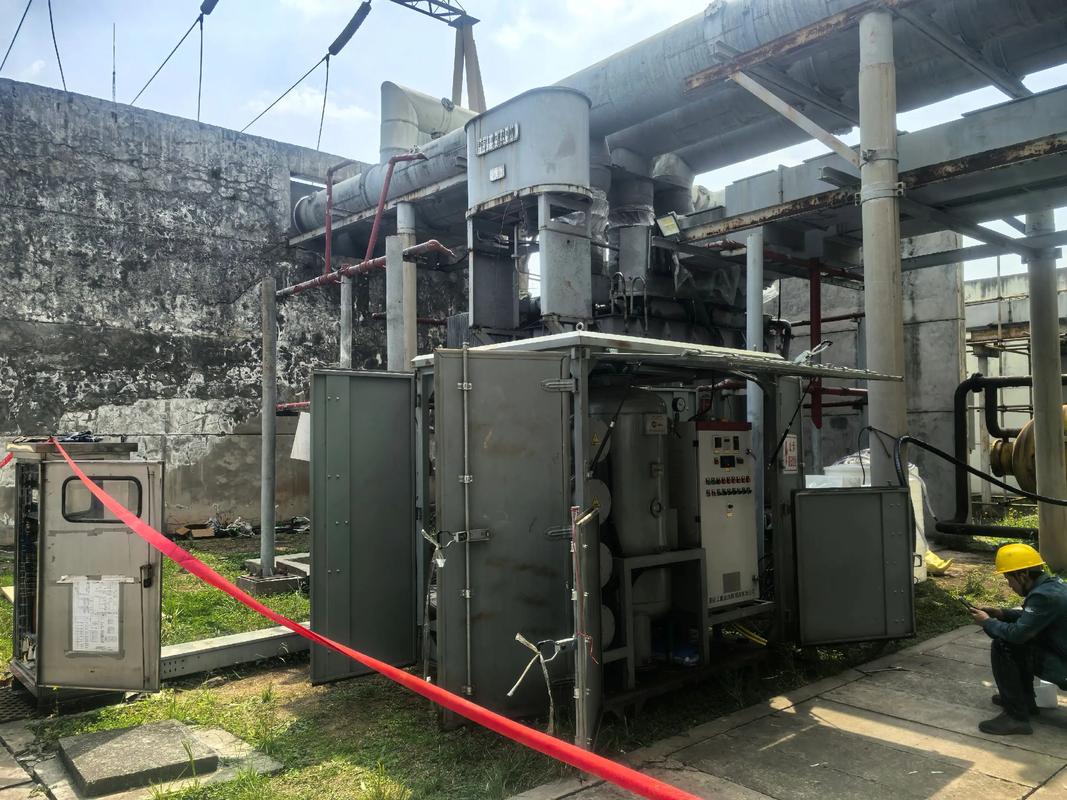 火力发电厂现场变压器油过滤处理作业实拍