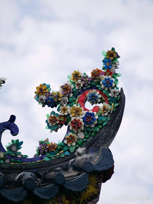 潮汕樟林古港天后宫嵌瓷屋脊