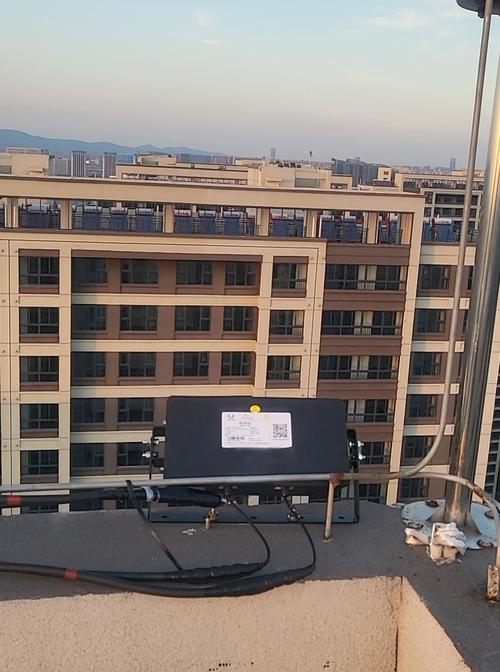 南京老居民楼天台5G信号测试实景