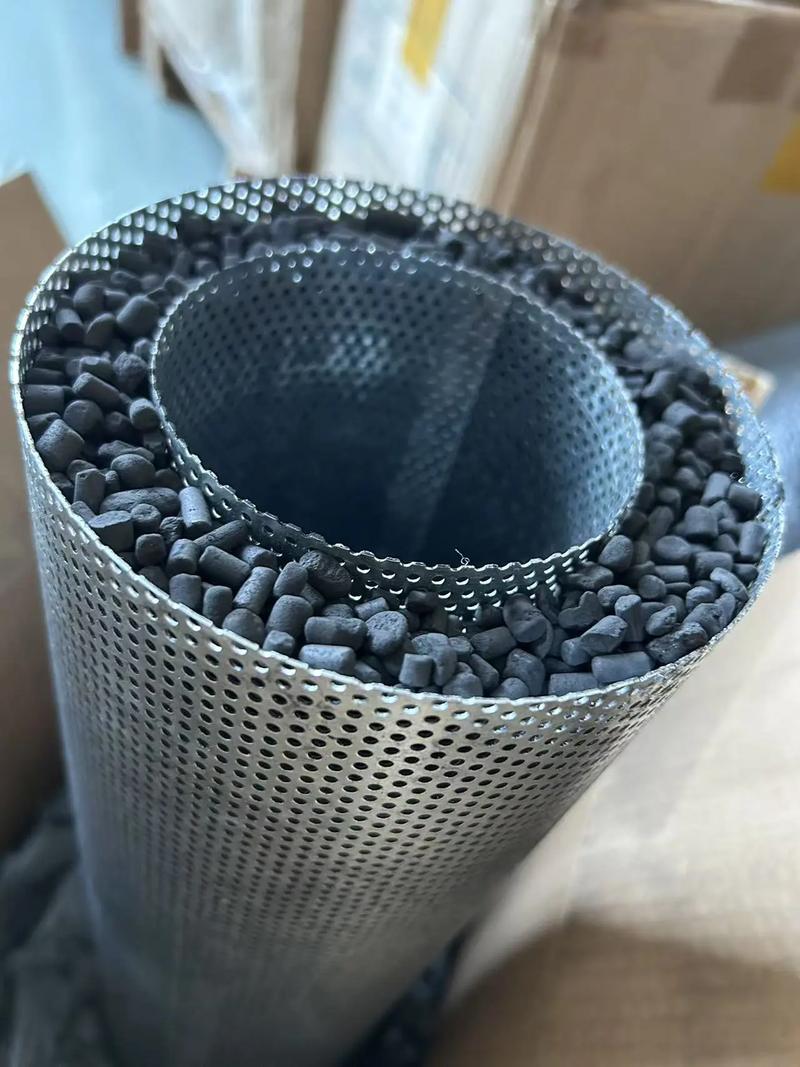活性炭滤网和特殊材质的坑