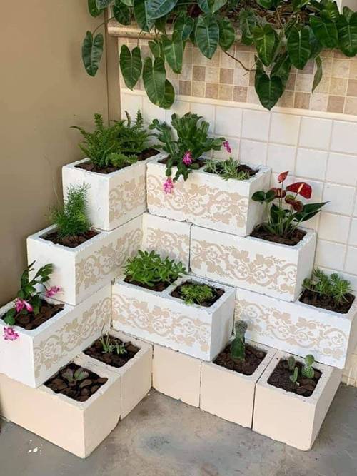 空心砖墙面干花悬挂安装效果图