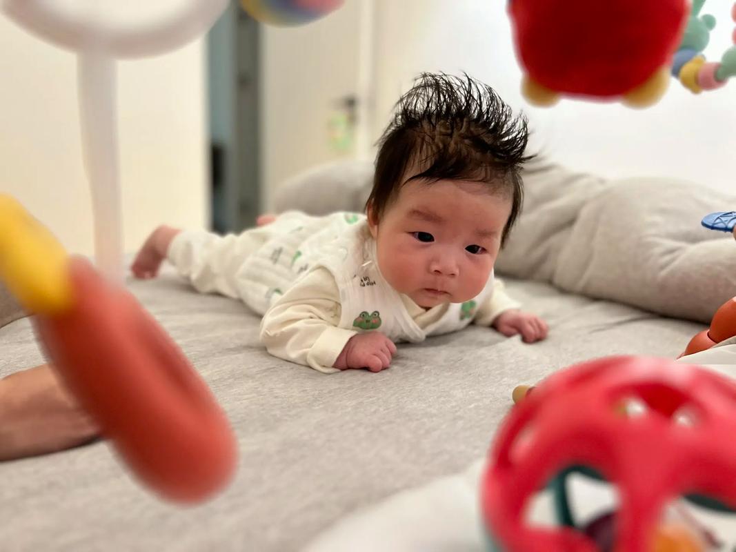 宝宝抬头训练，90%的家长都踩过这些坑