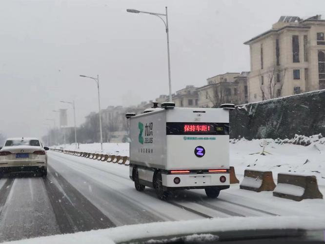 雪天覆盖路牌无人驾驶识别测试现场