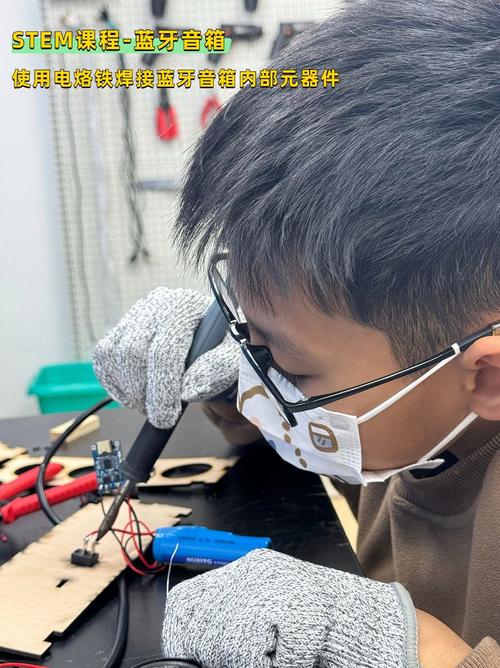 原来每个娃天生都是研究材料的小科学家