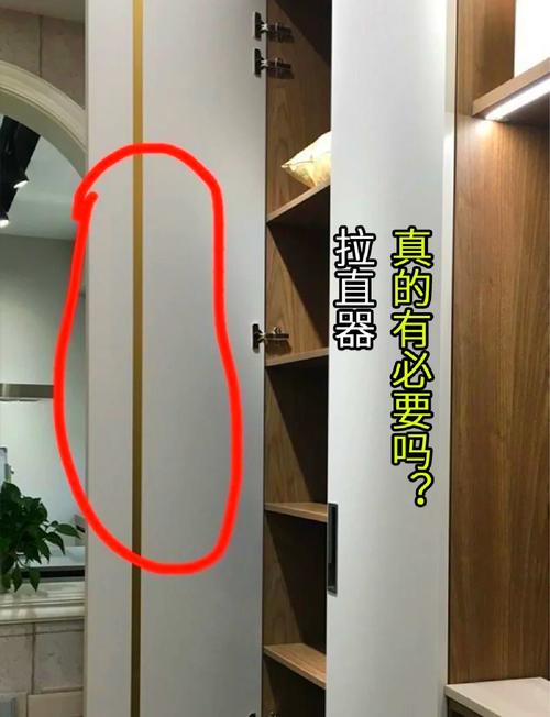 衣柜拉直器安装细节对比变形柜门