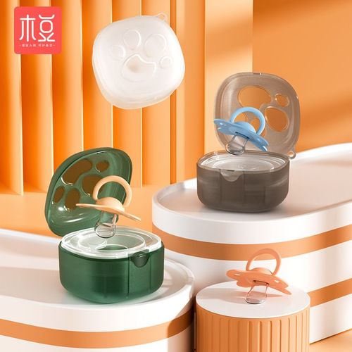 宝宝安抚奶嘴使用安全放置收纳示意图
