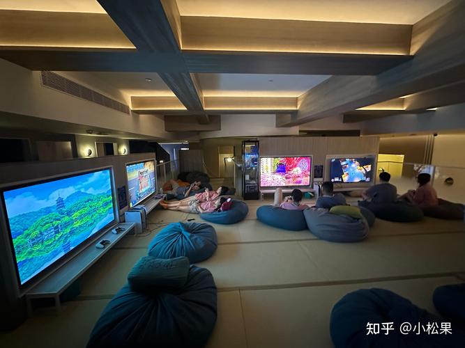 中场补给：汤水休整（16:00-17:00）